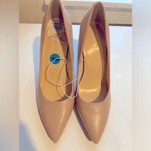 Nine West Nude color Pumps (10W)